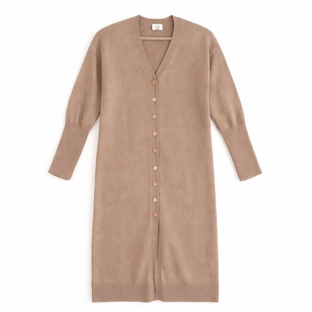 Aritzia Wilfred 100% Merino wool cardigan/sweater brown buttons women's preppy